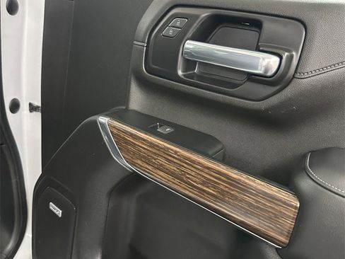 Used 2023 Chevrolet Silverado 3500 High Country image 46