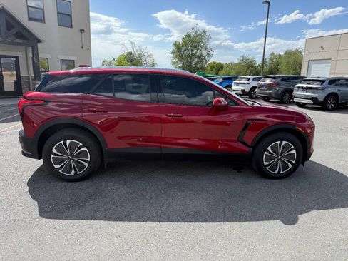 Used 2024 Chevrolet Blazer EV LT AWD/4WD image 8
