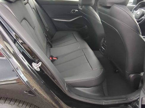 Used 2025 BMW 330i xDrive Sedan w/ Convenience Package image 22