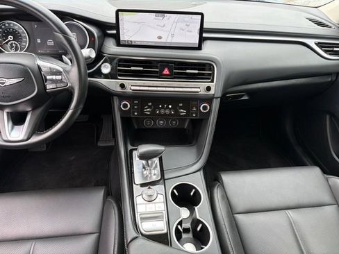 Used 2025 Genesis G70 2.5T RWD image 19