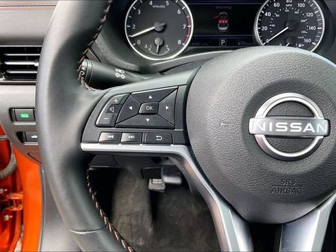 Certified 2025 Nissan Sentra SR FWD image 18