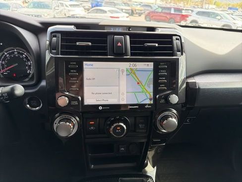 Used 2023 Toyota 4Runner TRD Off-Road AWD/4WD image 15
