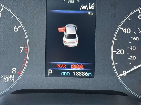 Used 2025 Toyota Corolla LE image 12