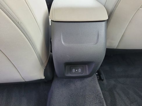 Used 2025 Hyundai Sonata SEL FWD image 11