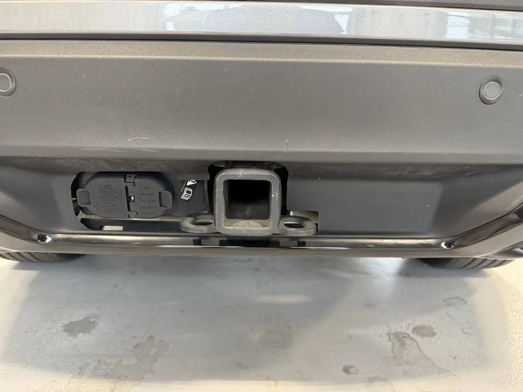 Used 2025 Ford Explorer ST-Line w/ ST-Line Street Pack AWD/4WD image 29