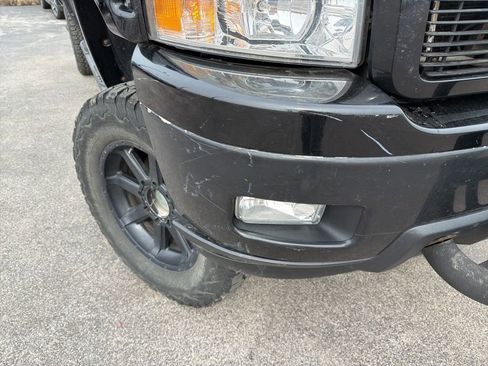 Used 2013 Chevrolet Silverado 2500 LT w/ Interior Plus Package image 17