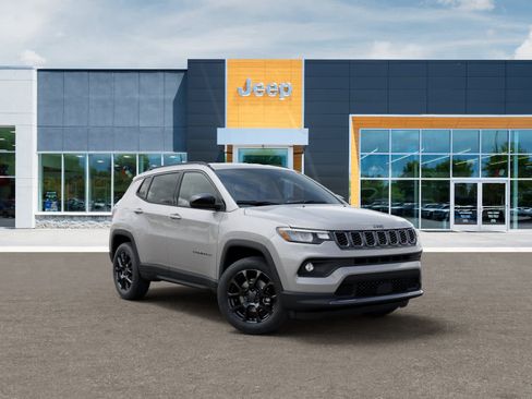 New 2026 Jeep Compass Latitude AWD/4WD image 5