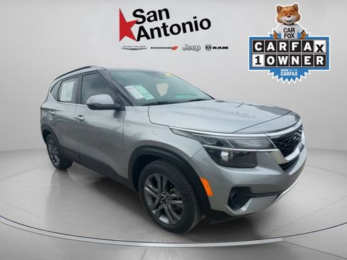 Used 2023 Kia Seltos S FWD image 1