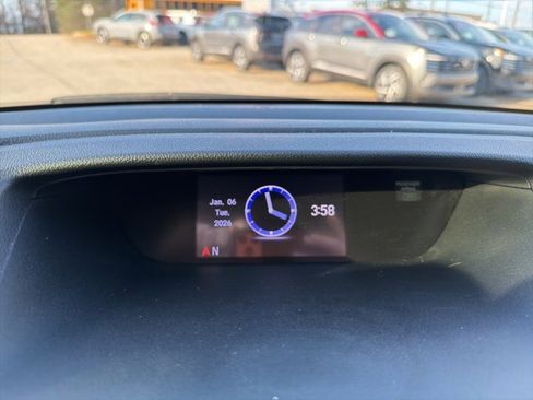 Used 2016 Honda CR-V EX image 28