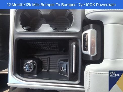 Used 2025 Ford Expedition Max Platinum w/ Driver's Package AWD/4WD image 40