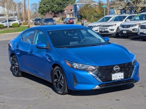 Used 2024 Nissan Sentra SV image 7