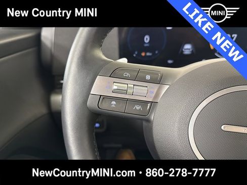 Used 2024 Hyundai Kona Limited image 30