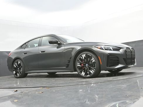 New 2026 BMW 430i w/ M Sport Package image 34