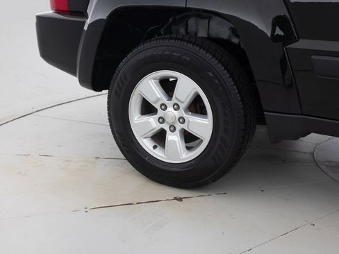 Used 2012 Jeep Liberty Sport AWD/4WD image 21