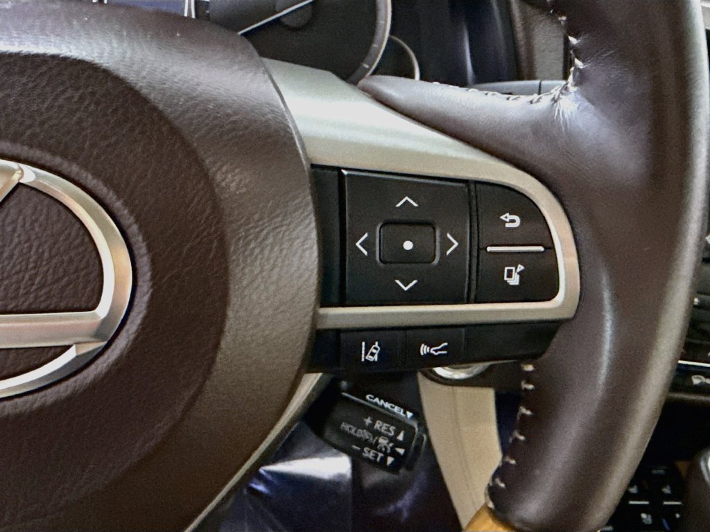 Used 2017 Lexus RX 350 FWD w/ Premium Package image 23