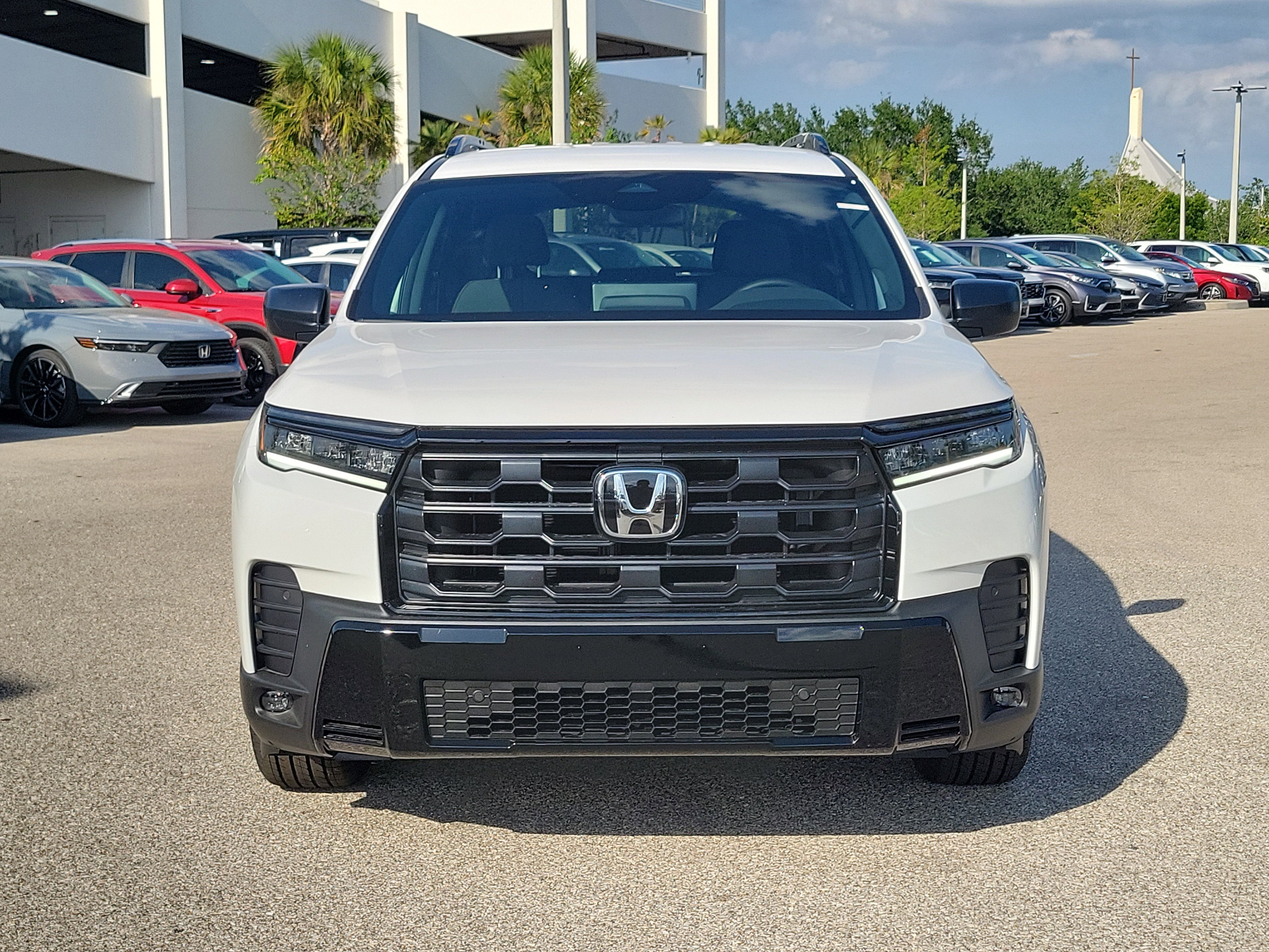 New 2026 Honda Pilot Sport image 2
