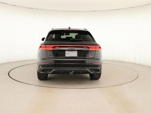 Used 2023 Audi Q8 Premium Plus w/ Premium Plus Package image 5