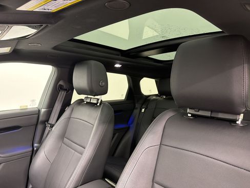 Used 2025 Land Rover Range Rover Evoque Dynamic SE AWD/4WD image 25