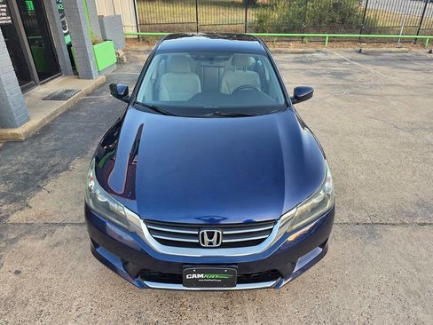 Used 2013 Honda Accord LX image 4