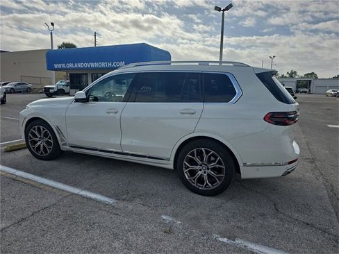 Used 2025 BMW X7 xDrive40i image 3