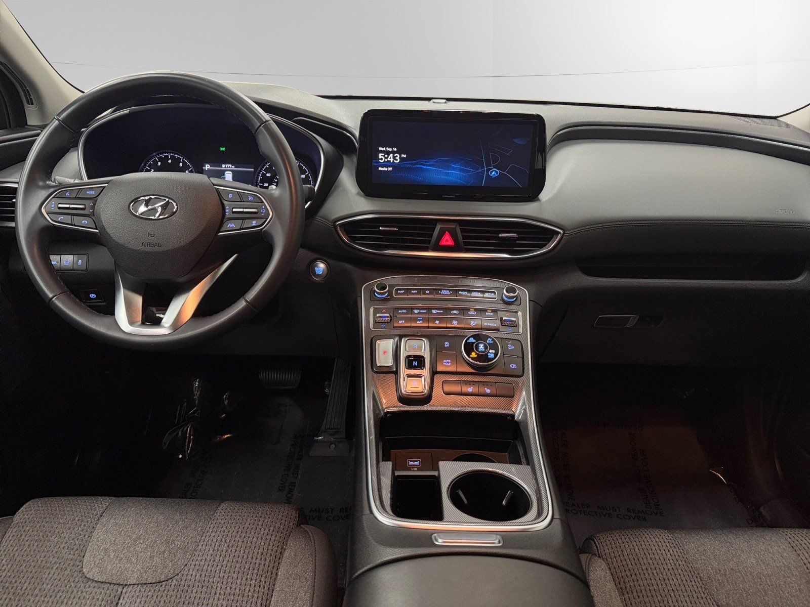 Certified 2023 Hyundai Santa Fe SEL w/ Cargo Package AWD/4WD image 10