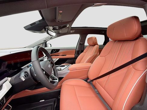 New 2026 Cadillac Optiq Sport 2 image 22