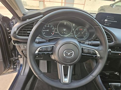 Used 2025 MAZDA MAZDA3 s image 17