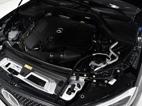 New 2026 Mercedes-Benz GLC 300 4MATIC image 5