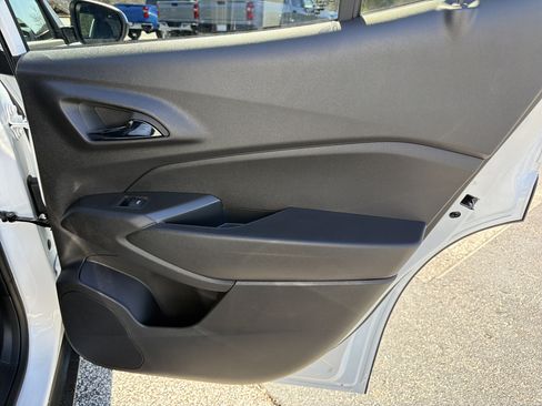 New 2026 Chevrolet Trax RS image 16