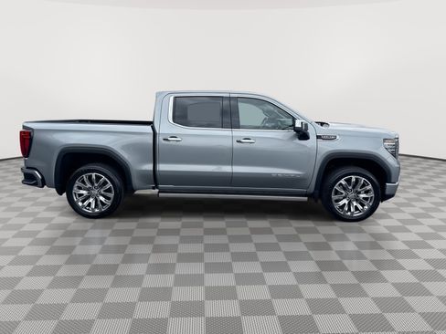 New 2026 GMC Sierra 1500 Denali w/ Denali Reserve Package AWD/4WD image 9