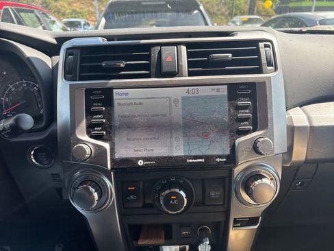 Used 2021 Toyota 4Runner SR5 Premium w/ Moonroof Package AWD/4WD image 12