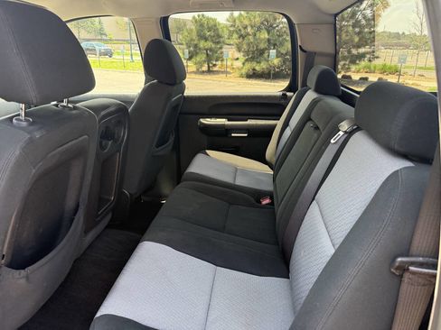 Used 2008 Chevrolet Silverado 1500 LS image 23