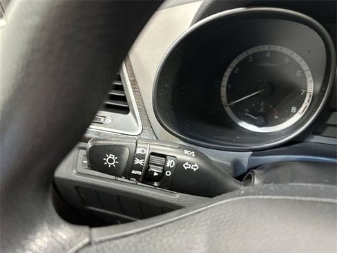 Used 2017 Hyundai Santa Fe Sport image 18