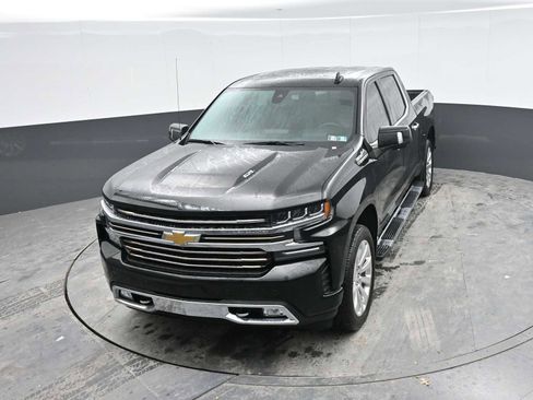 Used 2021 Chevrolet Silverado 1500 High Country w/ Technology Package AWD/4WD image 30