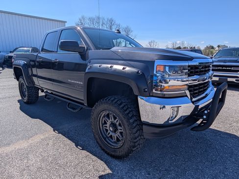 Used 2016 Chevrolet Silverado 1500 LT w/ All Star Edition image 7