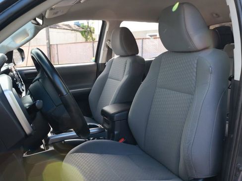 Used 2023 Toyota Tacoma SR5 RWD image 2