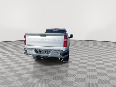 Used 2020 Chevrolet Silverado 2500 LTZ w/ LTZ Premium Package image 7