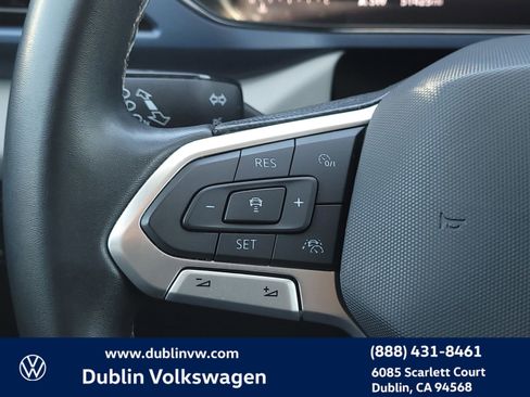 Certified 2023 Volkswagen Taos SE image 21