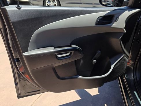 Used 2018 Chevrolet Sonic LS FWD image 21