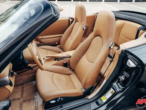 Used 2009 Porsche 911 Carrera image 4