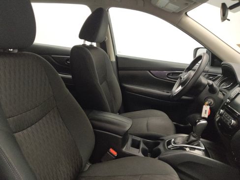 Used 2020 Nissan Rogue S AWD/4WD image 21