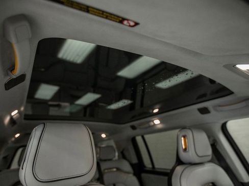 Used 2023 Rivian R1S Adventure image 24