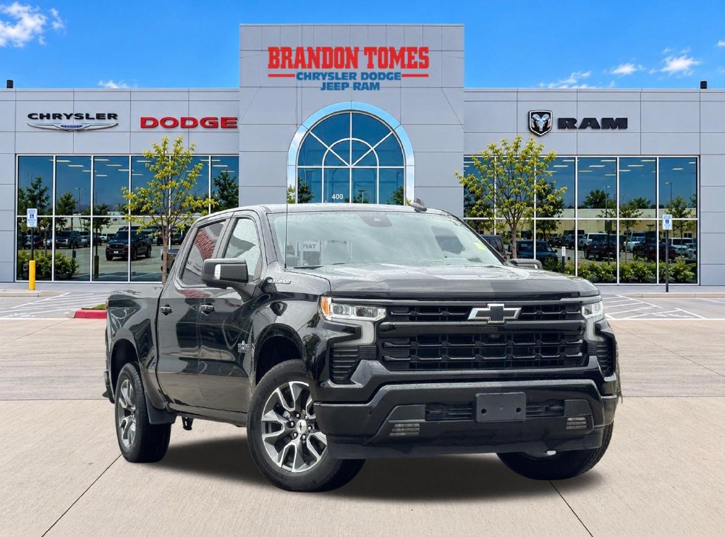Used 2022 Chevrolet Silverado 1500 RST RWD image 1