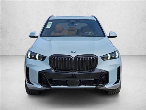 New 2026 BMW X5 xDrive40i image 2