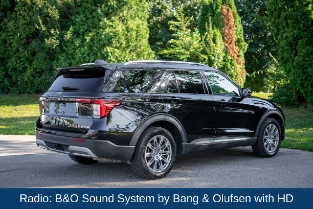 Used 2026 Ford Explorer Platinum AWD/4WD image 5