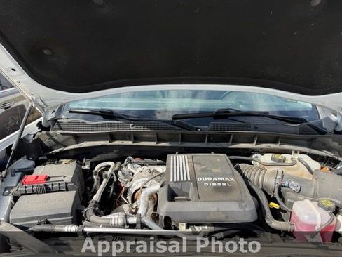 Used 2023 GMC Sierra 1500 SLT w/ SLT Premium Package AWD/4WD image 13