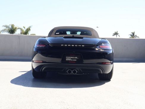 Certified 2024 Porsche 718 Boxster RWD image 11