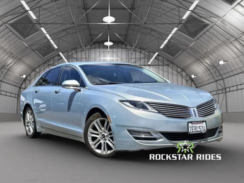 Used 2014 Lincoln MKZ Hybrid w/ Equipment Group 202A Reserve FWD image 2