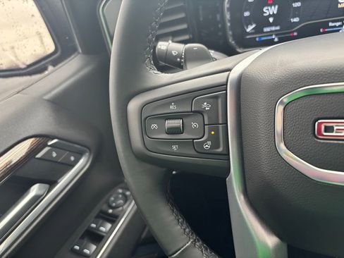 Used 2025 GMC Sierra 1500 Elevation w/ Preferred Package image 34