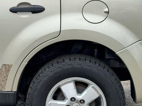 Used 2012 Ford Escape XLT image 23